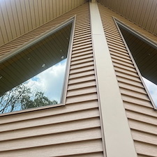 Expert-Window-Cleaning-for-Lakeside-Properties-in-New-Hartford-Connecticut 0