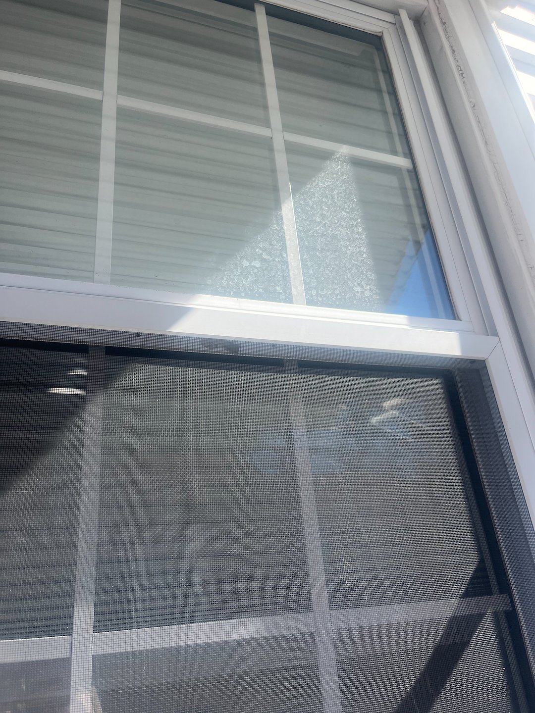 Expert Window Cleaning, Screen Cleaning, Pressure Washing & Deck Cleaning Service in Groton, CT